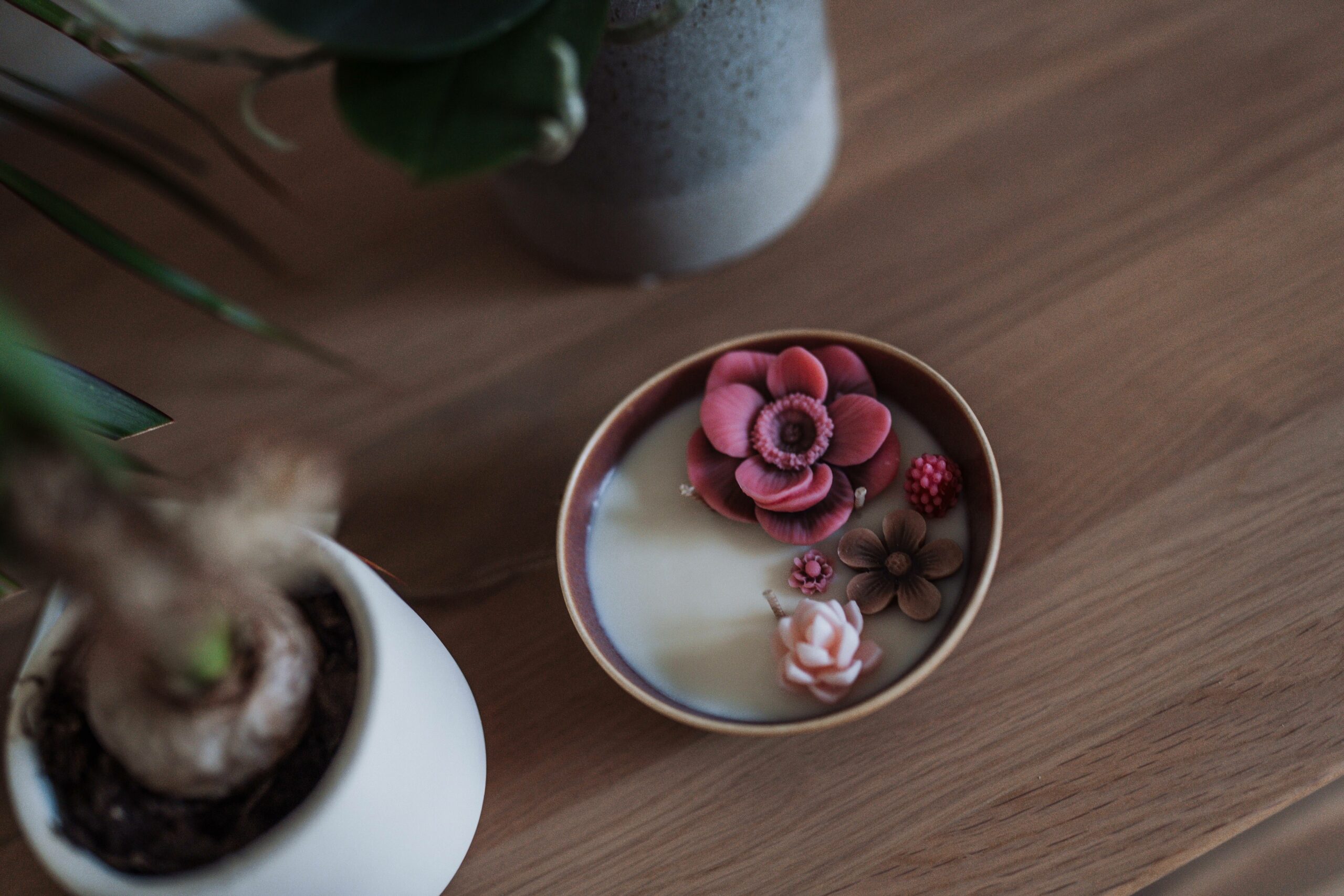 Bougie artisanale en cire végétale fabriquée près de Lorient en Bretagne sud