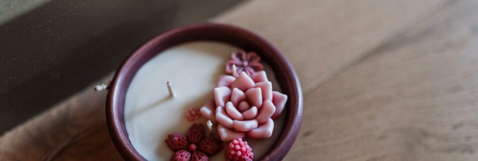 Ambiance sensorielle avec bougie artisanale